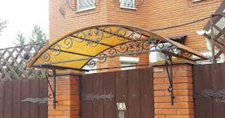 Навесы над калиткой - монтаж в Санкт-Петербурге от ПК МЕТАЛИСТА | от 1791 рублей